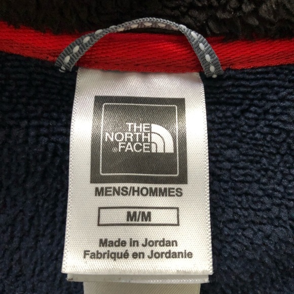 The North Face men’s quarter zip sweater. - Picture 4 of 5